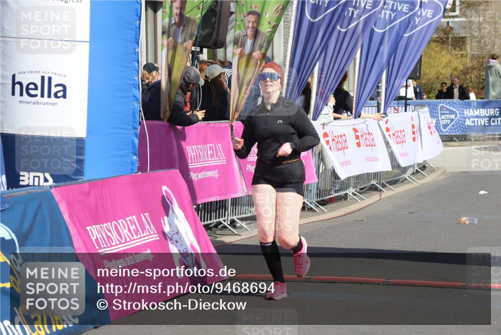 12.04.2026 - 45. Internationalen Wilhelmsburger Insellauf Strokosch-Dieckow http://msf.ph/oto/9468694 12.04.2026 11:21:11 Ziel 3873 meine-sportfotos.de