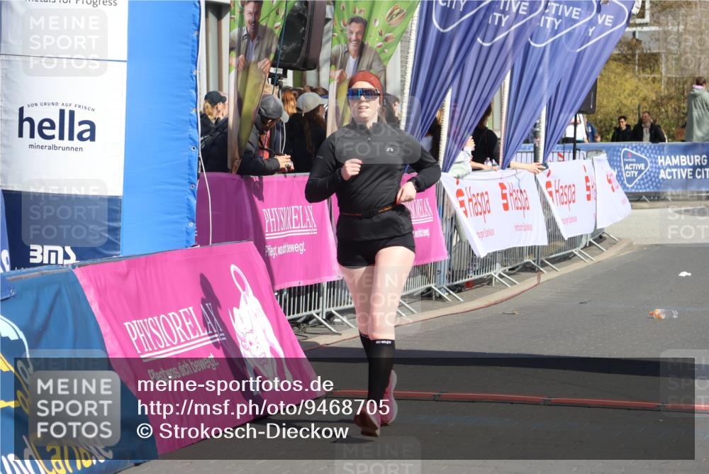 12.04.2026 - 45. Internationalen Wilhelmsburger Insellauf Strokosch-Dieckow http://msf.ph/oto/9468705 12.04.2026 11:21:11 Ziel 3873 meine-sportfotos.de