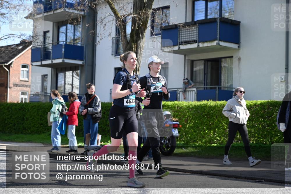 12.04.2026 - 45. Internationalen Wilhelmsburger Insellauf J. Mangold http://msf.ph/oto/9468714 12.04.2026 11:11:13 Ziel 2320, 5616, 2548, 2673, 2326, 4633, 2867, 3658, 2868, 3758, 3758, 4252, 4744, 4430, 2644, 3112, 2725, 2770, 3029, 3028, 3751 meine-sportfotos.de