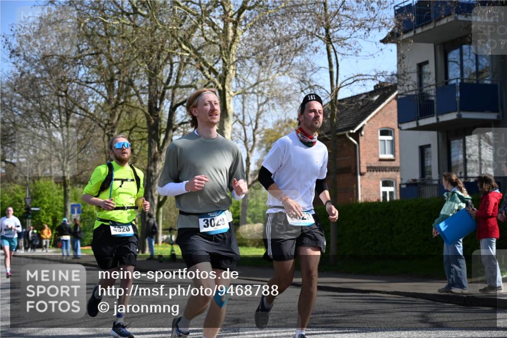 12.04.2026 - 45. Internationalen Wilhelmsburger Insellauf J. Mangold http://msf.ph/oto/9468788 12.04.2026 11:11:45 Ziel 4430, 2644, 3112, 2725, 2770, 3029, 3028, 3751, 4920, 3046, 2817, 2916, 4971, 2489, 3844, 2489, 3844, 5741, 2668, 2816, 2918, 3589, 2135 meine-sportfotos.de