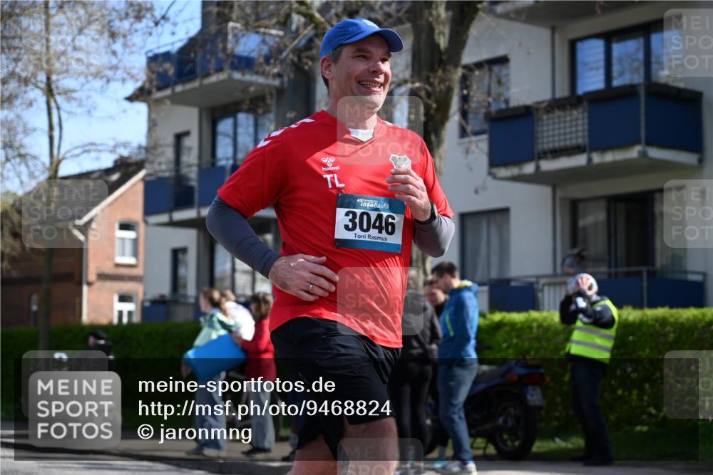 12.04.2026 - 45. Internationalen Wilhelmsburger Insellauf J. Mangold http://msf.ph/oto/9468824 12.04.2026 11:11:53 Ziel 3029, 3028, 3751, 4920, 3046, 2817, 2916, 4971, 2489, 3844, 5741, 2668, 2816, 2918, 3589, 3589, 2135 meine-sportfotos.de