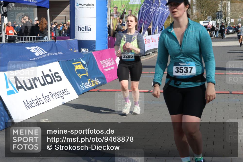 12.04.2026 - 45. Internationalen Wilhelmsburger Insellauf Strokosch-Dieckow http://msf.ph/oto/9468878 12.04.2026 11:21:57 Ziel 3537, 3205 meine-sportfotos.de