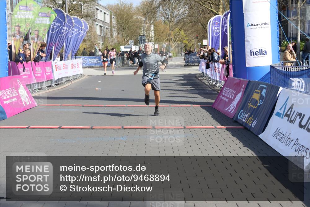 12.04.2026 - 45. Internationalen Wilhelmsburger Insellauf Strokosch-Dieckow http://msf.ph/oto/9468894 12.04.2026 11:22:01 Ziel 2588 meine-sportfotos.de
