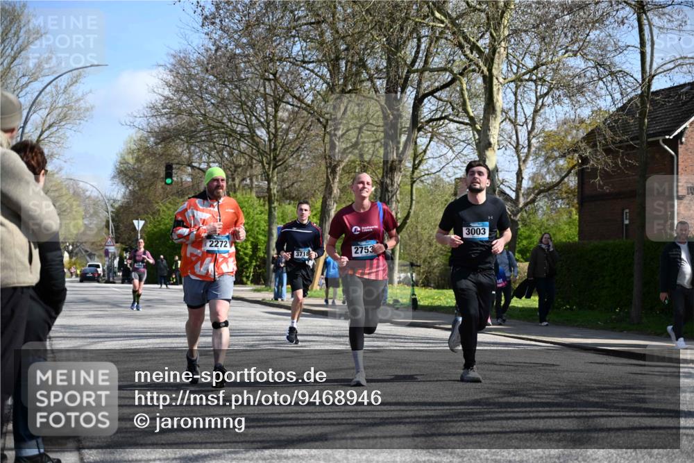12.04.2026 - 45. Internationalen Wilhelmsburger Insellauf J. Mangold http://msf.ph/oto/9468946 12.04.2026 11:12:31 Ziel 2135, 2435, 3517, 2739, 3003, 2753, 2272, 3718, 3405, 3714 meine-sportfotos.de