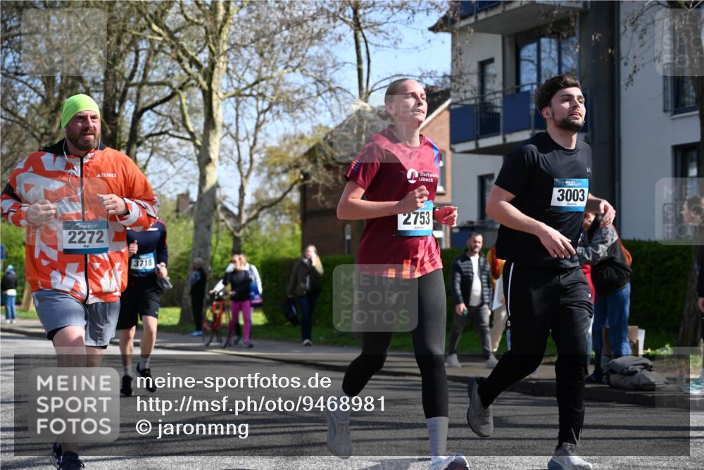 12.04.2026 - 45. Internationalen Wilhelmsburger Insellauf J. Mangold http://msf.ph/oto/9468981 12.04.2026 11:12:33 Ziel 2135, 2435, 3517, 2739, 3003, 2753, 2272, 3718, 3405, 3714, 3703 meine-sportfotos.de