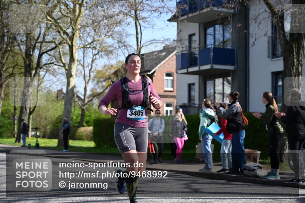 12.04.2026 - 45. Internationalen Wilhelmsburger Insellauf J. Mangold http://msf.ph/oto/9468992 12.04.2026 11:12:40 Ziel 2435, 3517, 2739, 3003, 2753, 2272, 3718, 3405, 3714, 3703, 3092, 3155 meine-sportfotos.de