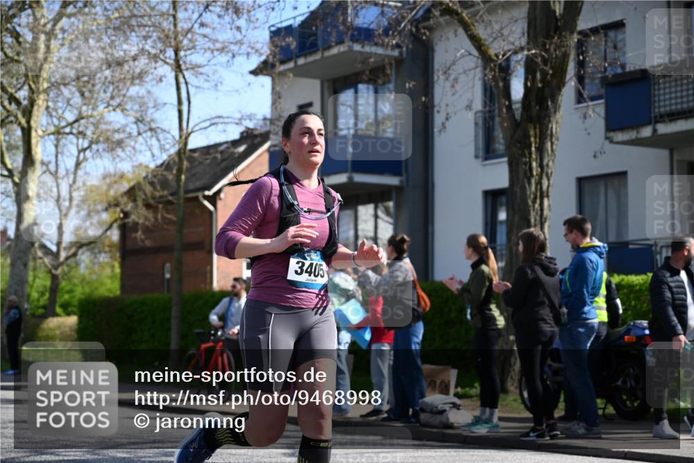 12.04.2026 - 45. Internationalen Wilhelmsburger Insellauf J. Mangold http://msf.ph/oto/9468998 12.04.2026 11:12:40 Ziel 2435, 3517, 2739, 3003, 2753, 2272, 3718, 3405, 3714, 3703, 3092, 3155 meine-sportfotos.de