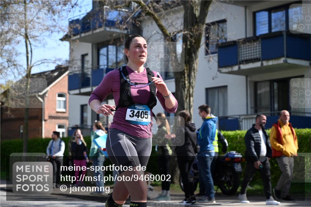 12.04.2026 - 45. Internationalen Wilhelmsburger Insellauf J. Mangold http://msf.ph/oto/9469002 12.04.2026 11:12:40 Ziel 2435, 3517, 2739, 3003, 2753, 2272, 3718, 3405, 3714, 3703, 3092, 3155 meine-sportfotos.de