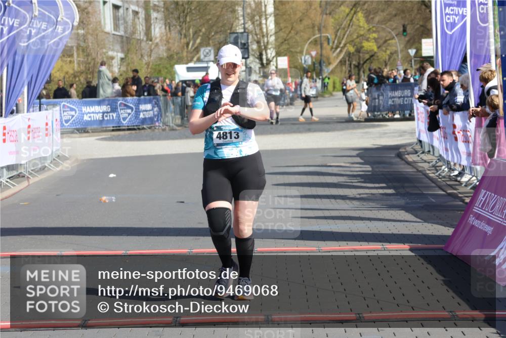 12.04.2026 - 45. Internationalen Wilhelmsburger Insellauf Strokosch-Dieckow http://msf.ph/oto/9469068 12.04.2026 11:22:19 Ziel 2146, 4813 meine-sportfotos.de