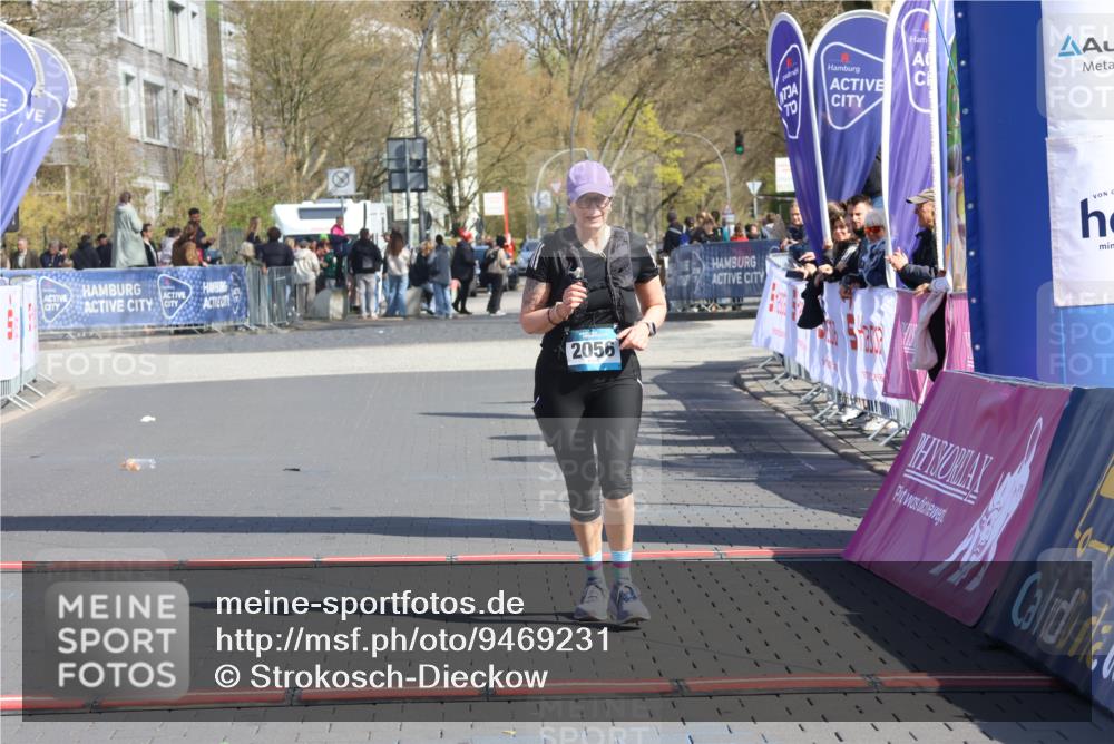 12.04.2026 - 45. Internationalen Wilhelmsburger Insellauf Strokosch-Dieckow http://msf.ph/oto/9469231 12.04.2026 11:22:59 Ziel 2056 meine-sportfotos.de