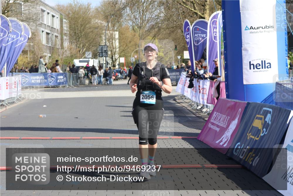 12.04.2026 - 45. Internationalen Wilhelmsburger Insellauf Strokosch-Dieckow http://msf.ph/oto/9469237 12.04.2026 11:23:00 Ziel 2056 meine-sportfotos.de