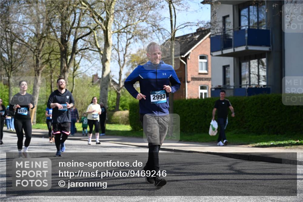 12.04.2026 - 45. Internationalen Wilhelmsburger Insellauf J. Mangold http://msf.ph/oto/9469246 12.04.2026 11:14:57 Ziel 3508, 2165, 2510, 3681, 2157, 2157, 2993, 2137, 3607 meine-sportfotos.de