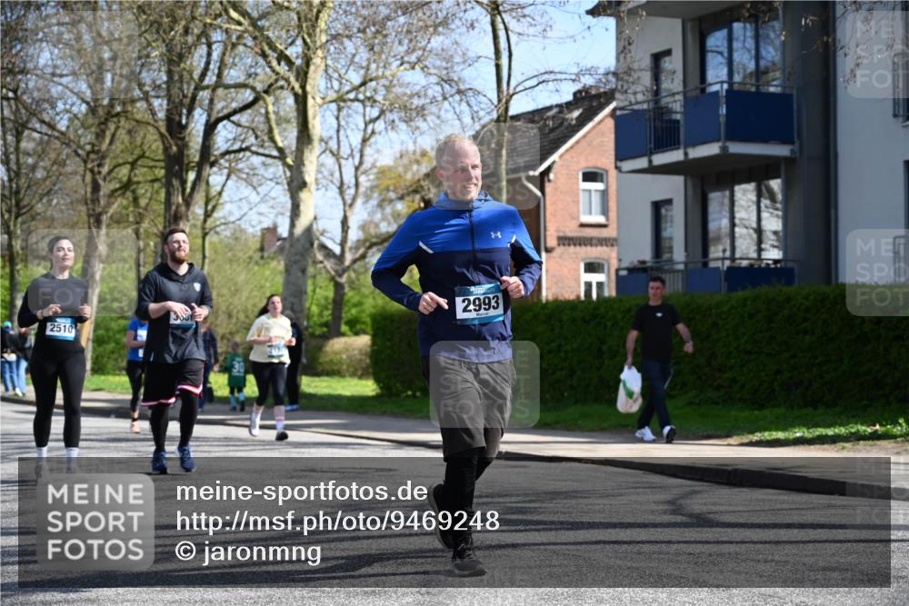 12.04.2026 - 45. Internationalen Wilhelmsburger Insellauf J. Mangold http://msf.ph/oto/9469248 12.04.2026 11:14:57 Ziel 3508, 2165, 2510, 3681, 2157, 2157, 2993, 2137, 3607 meine-sportfotos.de