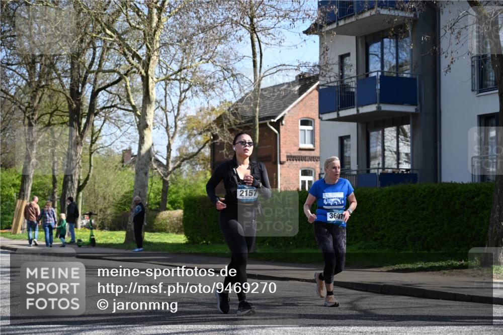 12.04.2026 - 45. Internationalen Wilhelmsburger Insellauf J. Mangold http://msf.ph/oto/9469270 12.04.2026 11:15:02 Ziel 3508, 2165, 2510, 3681, 2157, 2993, 2137, 3607, 3607, 2561 meine-sportfotos.de
