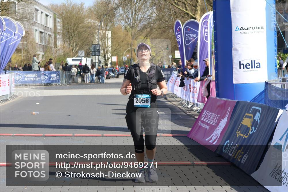 12.04.2026 - 45. Internationalen Wilhelmsburger Insellauf Strokosch-Dieckow http://msf.ph/oto/9469271 12.04.2026 11:23:00 Ziel 2056 meine-sportfotos.de