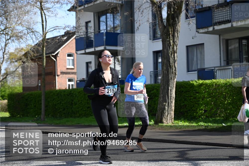 12.04.2026 - 45. Internationalen Wilhelmsburger Insellauf J. Mangold http://msf.ph/oto/9469285 12.04.2026 11:15:03 Ziel 3508, 2165, 2510, 3681, 2157, 2993, 2137, 3607, 2561 meine-sportfotos.de