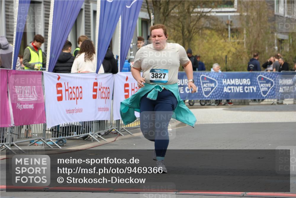12.04.2026 - 45. Internationalen Wilhelmsburger Insellauf Strokosch-Dieckow http://msf.ph/oto/9469366 12.04.2026 13:40:26 Ziel 3827 meine-sportfotos.de