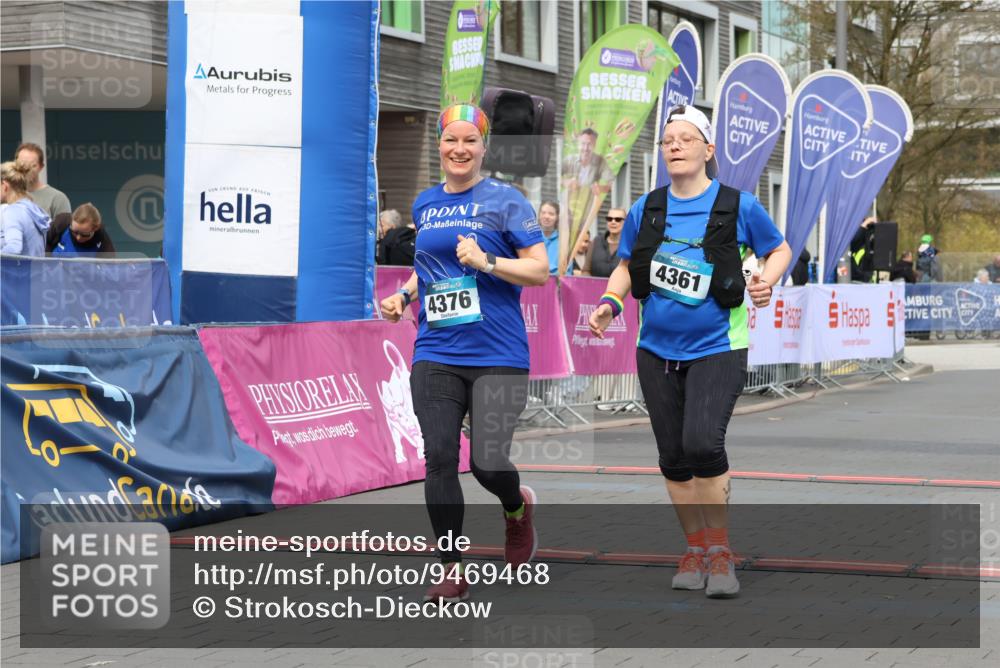 12.04.2026 - 45. Internationalen Wilhelmsburger Insellauf Strokosch-Dieckow http://msf.ph/oto/9469468 12.04.2026 13:40:16 Ziel 4376, 4361 meine-sportfotos.de
