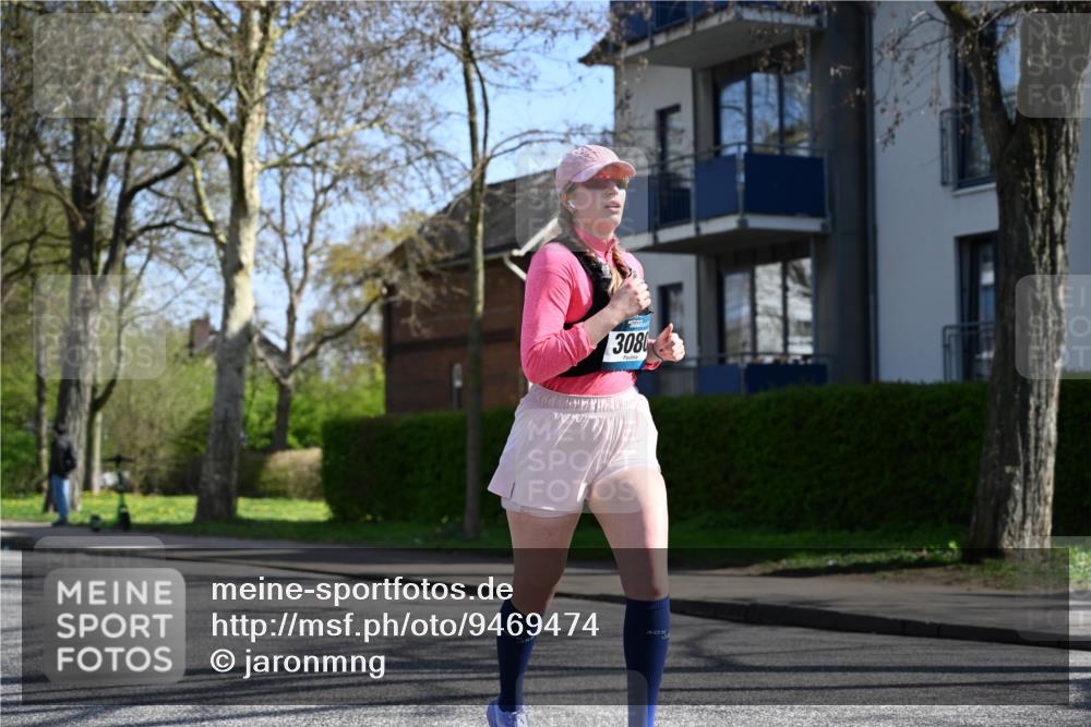 12.04.2026 - 45. Internationalen Wilhelmsburger Insellauf J. Mangold http://msf.ph/oto/9469474 12.04.2026 11:17:04 Ziel 3622, 3080, 2597, 4136, 2419, 2420, 2312, 2241 meine-sportfotos.de