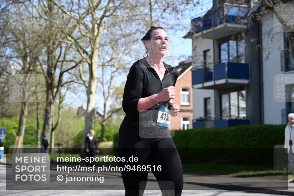 12.04.2026 - 45. Internationalen Wilhelmsburger Insellauf J. Mangold http://msf.ph/oto/9469516 12.04.2026 11:17:18 Ziel 2597, 4136, 2419, 2420, 2312, 2241, 5309, 3944, 3398, 3398, 2807, 4191 meine-sportfotos.de