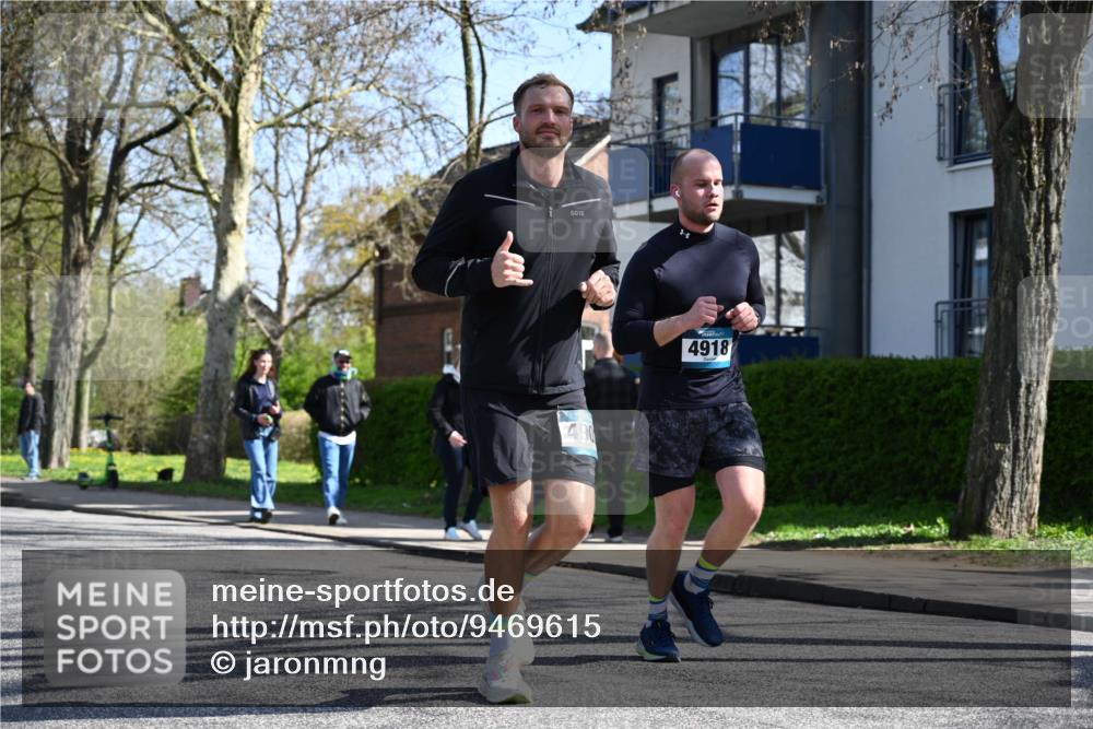 12.04.2026 - 45. Internationalen Wilhelmsburger Insellauf J. Mangold http://msf.ph/oto/9469615 12.04.2026 11:18:00 Ziel 2807, 4191, 4786, 3435, 2240, 5700, 4902, 4918, 2806, 4582, 4586, 2385 meine-sportfotos.de