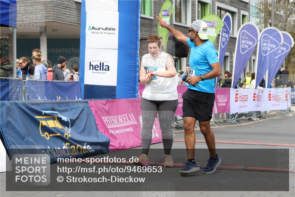 12.04.2026 - 45. Internationalen Wilhelmsburger Insellauf Strokosch-Dieckow http://msf.ph/oto/9469653 12.04.2026 13:40:00 Ziel 4001, 3477 meine-sportfotos.de