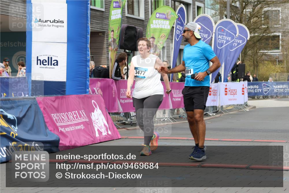 12.04.2026 - 45. Internationalen Wilhelmsburger Insellauf Strokosch-Dieckow http://msf.ph/oto/9469684 12.04.2026 13:39:59 Ziel 4001, 3477 meine-sportfotos.de