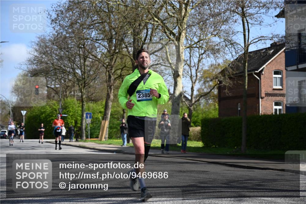 12.04.2026 - 45. Internationalen Wilhelmsburger Insellauf J. Mangold http://msf.ph/oto/9469686 12.04.2026 11:18:20 Ziel 2806, 4582, 4586, 2385, 3633, 3096, 3421, 2322, 4148, 4147, 3104, 4151 meine-sportfotos.de