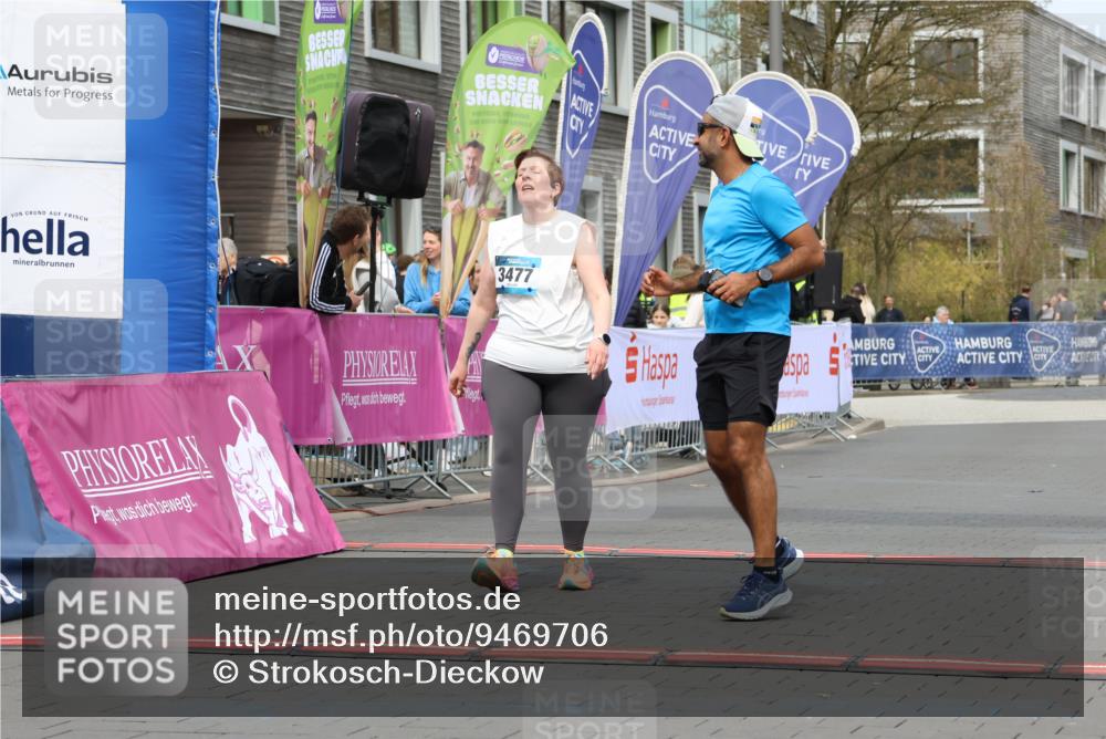 12.04.2026 - 45. Internationalen Wilhelmsburger Insellauf Strokosch-Dieckow http://msf.ph/oto/9469706 12.04.2026 13:39:58 Ziel 4001, 3477 meine-sportfotos.de