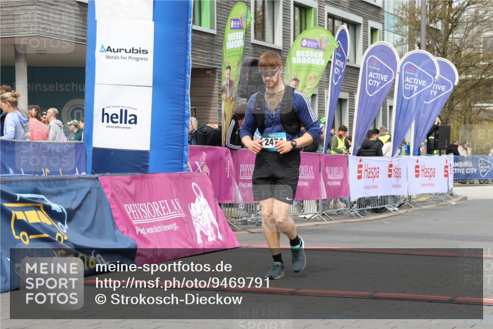 12.04.2026 - 45. Internationalen Wilhelmsburger Insellauf Strokosch-Dieckow http://msf.ph/oto/9469791 12.04.2026 13:39:49 Ziel 2474 meine-sportfotos.de