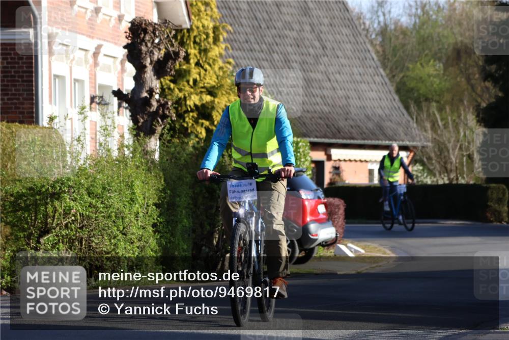 12.04.2026 - 45. Internationalen Wilhelmsburger Insellauf Yannick Fuchs http://msf.ph/oto/9469817 12.04.2026 08:53:36 Laufen  meine-sportfotos.de