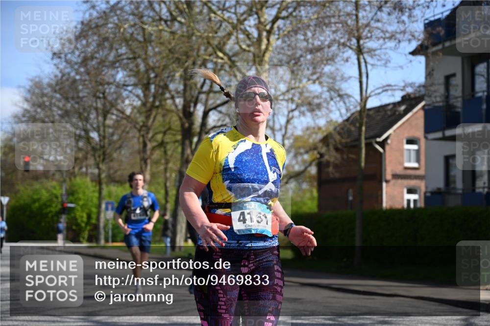 12.04.2026 - 45. Internationalen Wilhelmsburger Insellauf J. Mangold http://msf.ph/oto/9469833 12.04.2026 11:18:42 Ziel 2385, 3633, 3096, 3421, 2322, 4148, 4147, 3104, 4151, 2960, 2471 meine-sportfotos.de