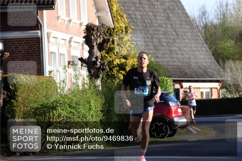 12.04.2026 - 45. Internationalen Wilhelmsburger Insellauf Yannick Fuchs http://msf.ph/oto/9469836 12.04.2026 08:53:49 Laufen 5293 meine-sportfotos.de
