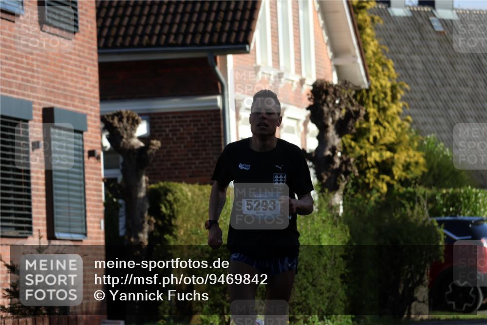 12.04.2026 - 45. Internationalen Wilhelmsburger Insellauf Yannick Fuchs http://msf.ph/oto/9469842 12.04.2026 08:53:51 Laufen 45, 5293 meine-sportfotos.de
