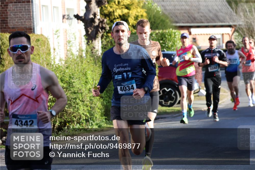 12.04.2026 - 45. Internationalen Wilhelmsburger Insellauf Yannick Fuchs http://msf.ph/oto/9469877 12.04.2026 08:54:00 Laufen 4342, 17, 4034, 5592, 1521 meine-sportfotos.de