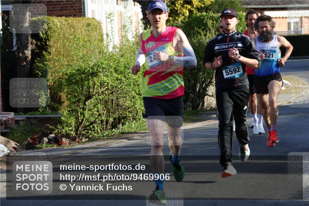 12.04.2026 - 45. Internationalen Wilhelmsburger Insellauf Yannick Fuchs http://msf.ph/oto/9469906 12.04.2026 08:54:04 Laufen 24, 5592, 521 meine-sportfotos.de