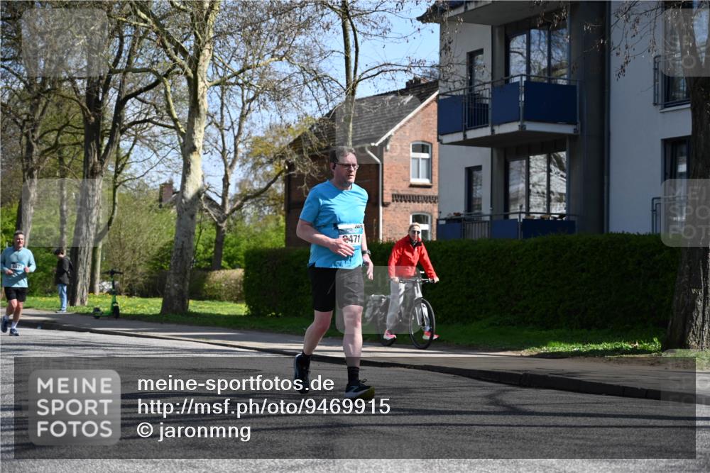 12.04.2026 - 45. Internationalen Wilhelmsburger Insellauf J. Mangold http://msf.ph/oto/9469915 12.04.2026 11:19:05 Ziel 4151, 2960, 2471, 2226, 5571, 5035, 4520, 3124, 3123, 2581 meine-sportfotos.de