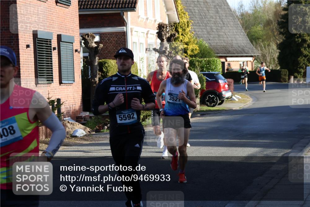 12.04.2026 - 45. Internationalen Wilhelmsburger Insellauf Yannick Fuchs http://msf.ph/oto/9469933 12.04.2026 08:54:06 Laufen 408, 5592, 352 meine-sportfotos.de