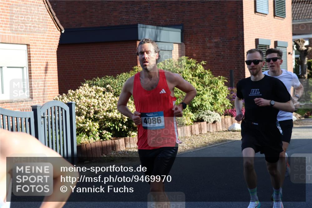 12.04.2026 - 45. Internationalen Wilhelmsburger Insellauf Yannick Fuchs http://msf.ph/oto/9469970 12.04.2026 08:54:08 Laufen 4086 meine-sportfotos.de
