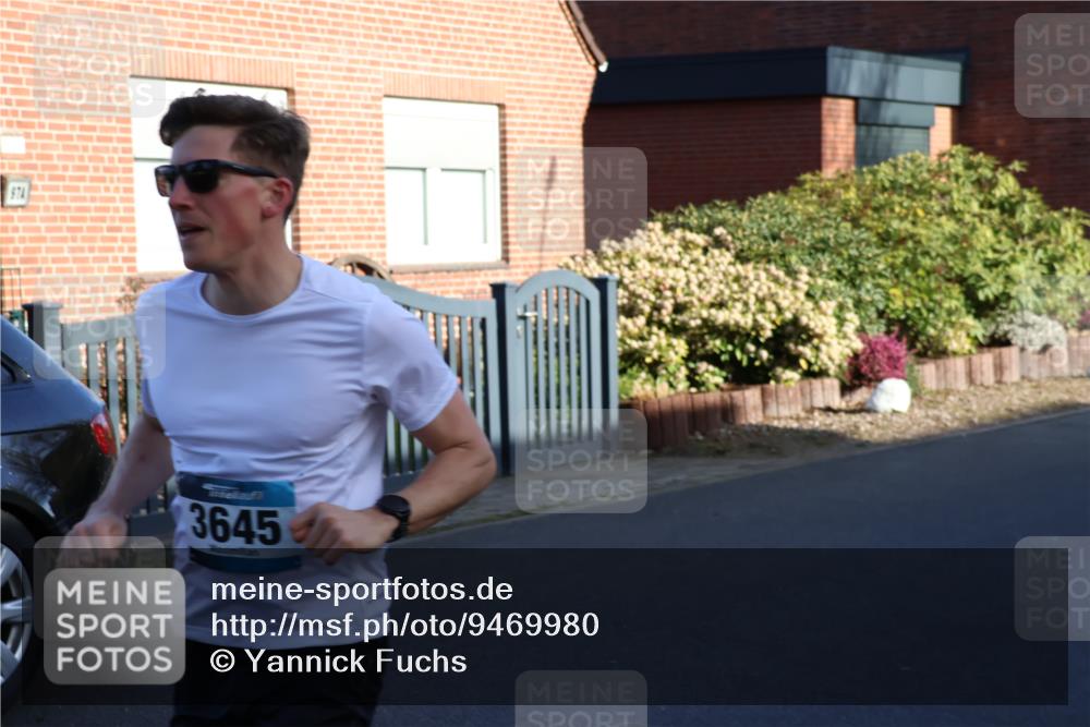 12.04.2026 - 45. Internationalen Wilhelmsburger Insellauf Yannick Fuchs http://msf.ph/oto/9469980 12.04.2026 08:54:10 Laufen 3645 meine-sportfotos.de