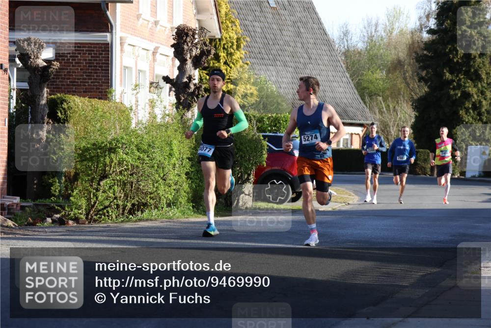 12.04.2026 - 45. Internationalen Wilhelmsburger Insellauf Yannick Fuchs http://msf.ph/oto/9469990 12.04.2026 08:54:15 Laufen 077, 5274, 2242, 2983 meine-sportfotos.de