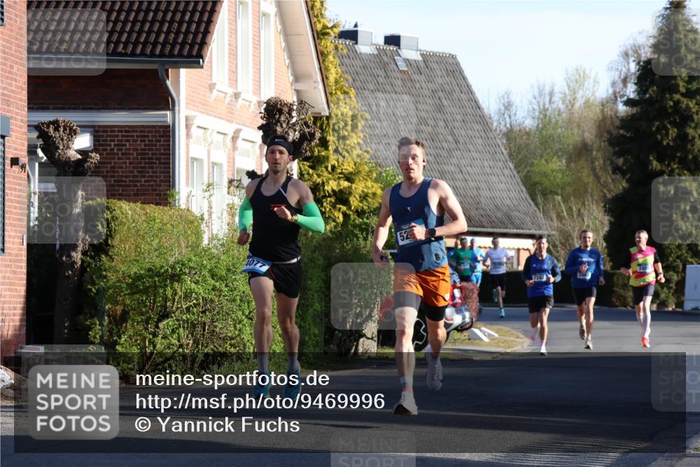 12.04.2026 - 45. Internationalen Wilhelmsburger Insellauf Yannick Fuchs http://msf.ph/oto/9469996 12.04.2026 08:54:15 Laufen 52 meine-sportfotos.de