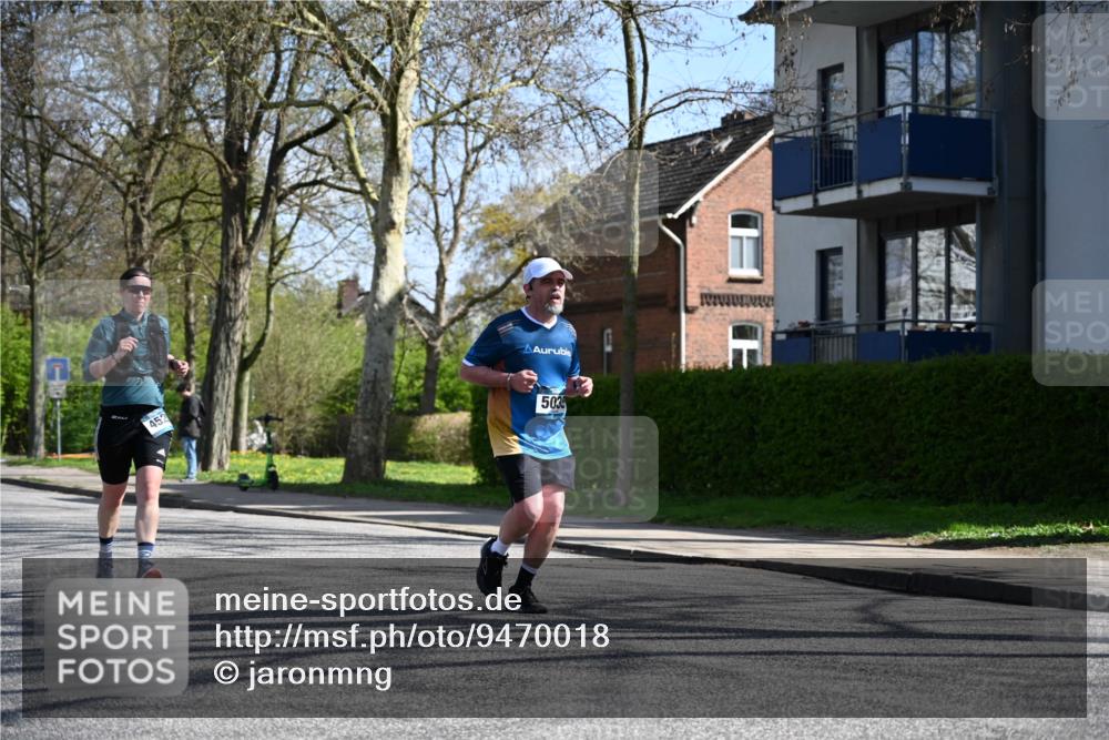 12.04.2026 - 45. Internationalen Wilhelmsburger Insellauf J. Mangold http://msf.ph/oto/9470018 12.04.2026 11:19:14 Ziel 2471, 2226, 5571, 5035, 4520, 3124, 3123, 2581, 2788, 4614 meine-sportfotos.de