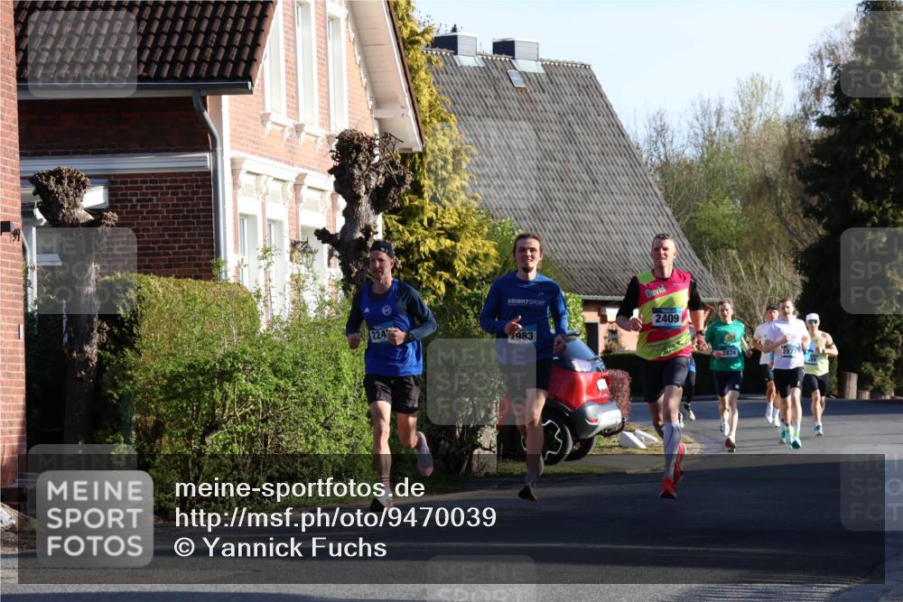 12.04.2026 - 45. Internationalen Wilhelmsburger Insellauf Yannick Fuchs http://msf.ph/oto/9470039 12.04.2026 08:54:19 Laufen 224, 2983, 2409, 2874, 2873 meine-sportfotos.de
