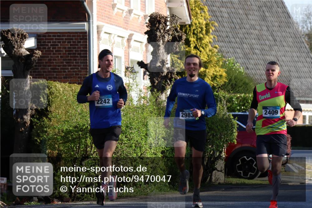 12.04.2026 - 45. Internationalen Wilhelmsburger Insellauf Yannick Fuchs http://msf.ph/oto/9470047 12.04.2026 08:54:20 Laufen 2242, 2000, 2983, 2409 meine-sportfotos.de