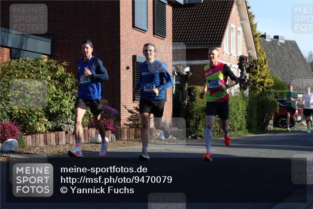 12.04.2026 - 45. Internationalen Wilhelmsburger Insellauf Yannick Fuchs http://msf.ph/oto/9470079 12.04.2026 08:54:23 Laufen 2242, 2983, 2409, 2874 meine-sportfotos.de