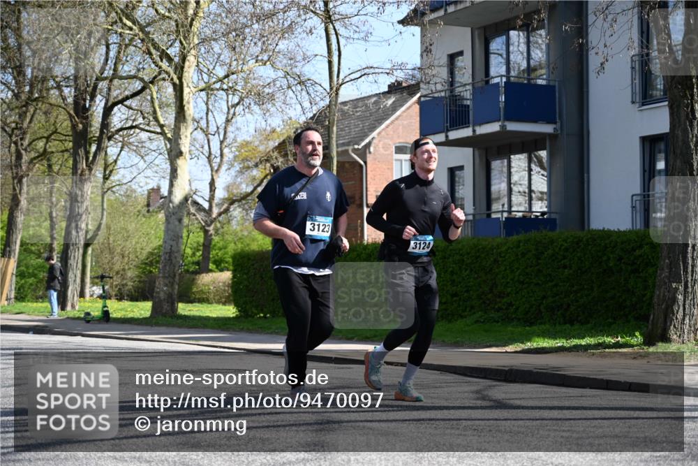 12.04.2026 - 45. Internationalen Wilhelmsburger Insellauf J. Mangold http://msf.ph/oto/9470097 12.04.2026 11:19:25 Ziel 2226, 5571, 5035, 4520, 3124, 3123, 2581, 2788, 4614, 2318, 4058, 3707, 4446, 4165 meine-sportfotos.de