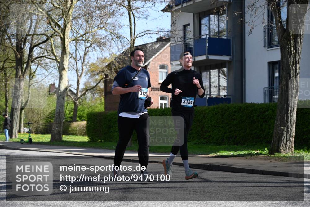 12.04.2026 - 45. Internationalen Wilhelmsburger Insellauf J. Mangold http://msf.ph/oto/9470100 12.04.2026 11:19:25 Ziel 2226, 5571, 5035, 4520, 3124, 3123, 2581, 2788, 4614, 2318, 4058, 3707, 4446, 4165 meine-sportfotos.de