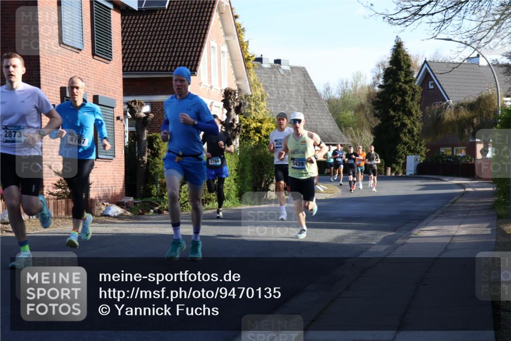 12.04.2026 - 45. Internationalen Wilhelmsburger Insellauf Yannick Fuchs http://msf.ph/oto/9470135 12.04.2026 08:54:28 Laufen 2873, 4767, 2760, 406, 5439 meine-sportfotos.de
