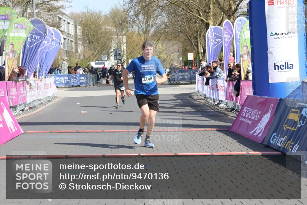 12.04.2026 - 45. Internationalen Wilhelmsburger Insellauf Strokosch-Dieckow http://msf.ph/oto/9470136 12.04.2026 11:25:33 Ziel 4146, 4519 meine-sportfotos.de